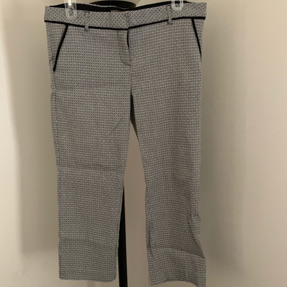 Maurice’s I Am Smart crop pants size 9/10